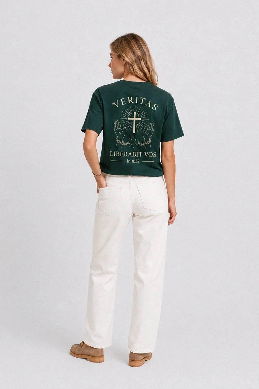 Diseño La verdad os hará libres en camiseta Juan 8:32