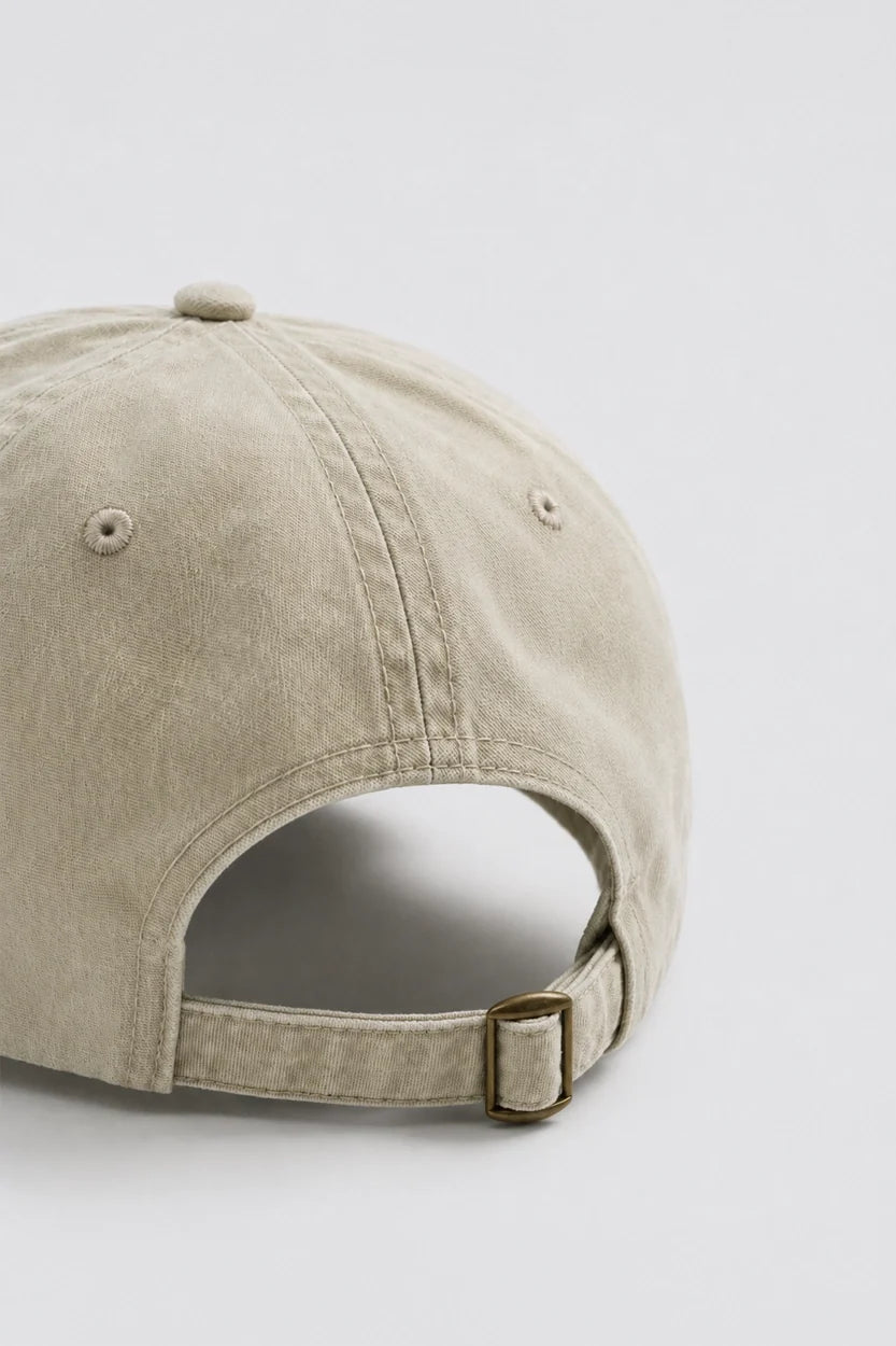 Cierre ajustable trasero de la gorra cristiana beige